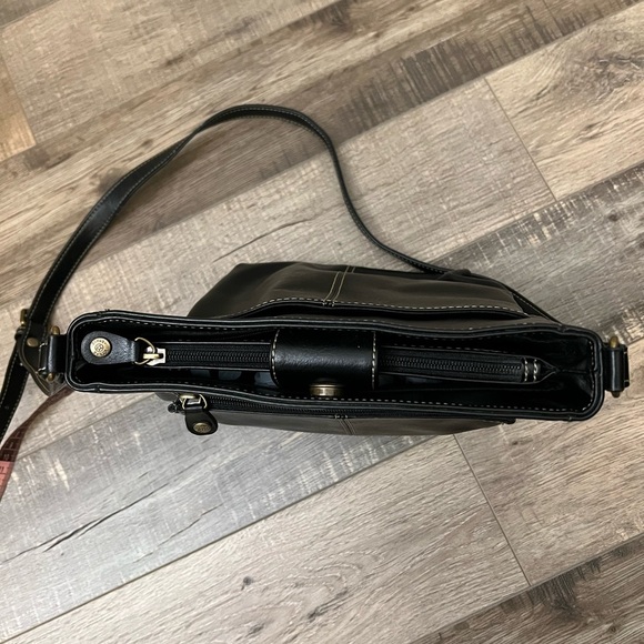 Relic faux Black Leather crossbody Bag with Stitch Detail
Excellent condition! - Picture 5 of 12